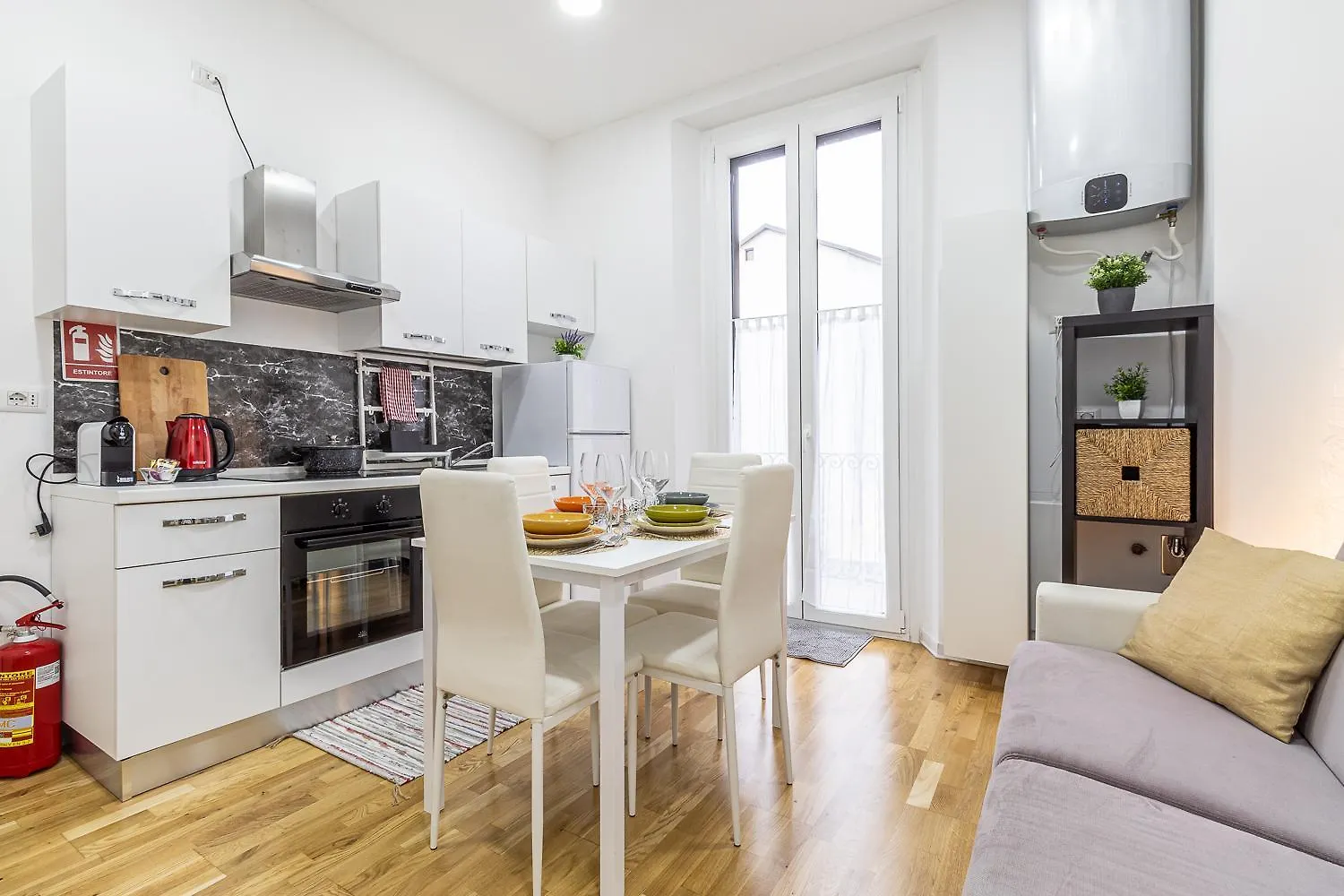 Milano Centrale - Parking Nearby And Free Wifi Apartment Milan
