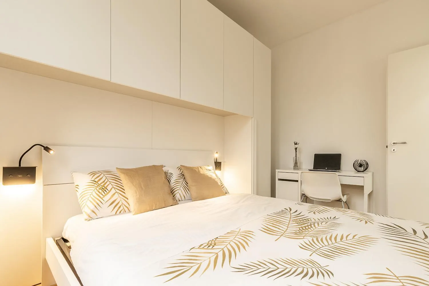 Milano Centrale - Parking Nearby And Free Wifi Milan