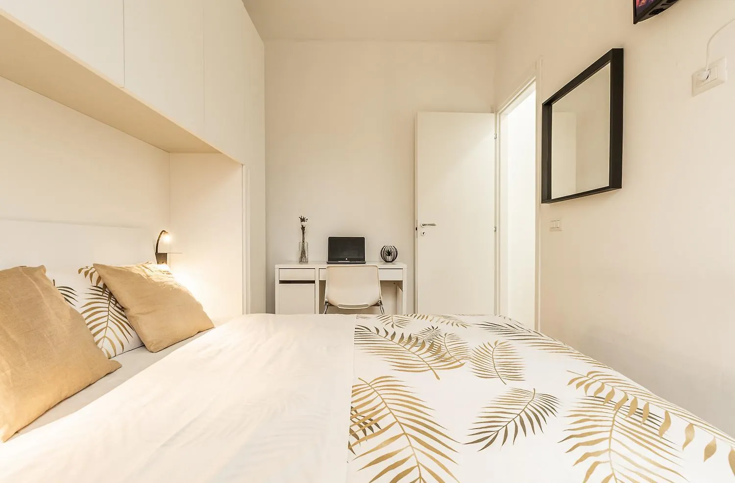 Apartment Milano Centrale - Parking Nearby And Free Wifi Italy