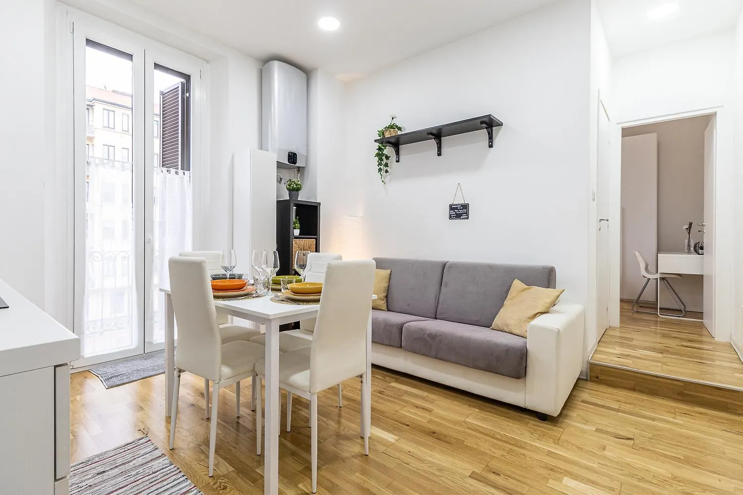 Milano Centrale - Parking Nearby And Free Wifi Apartment Milan